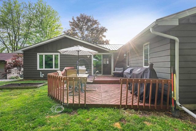 1708 THELEN AVENUE, Kaukauna, WI 54130