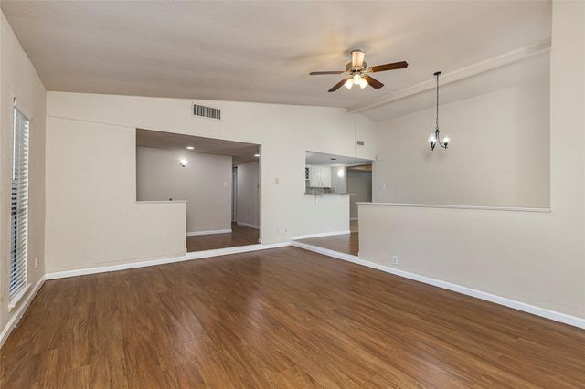 5217 Ragan Drive, The Colony, TX 75056