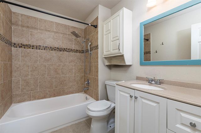 5217 Ragan Drive, The Colony, TX 75056