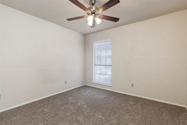 5217 Ragan Drive, The Colony, TX 75056