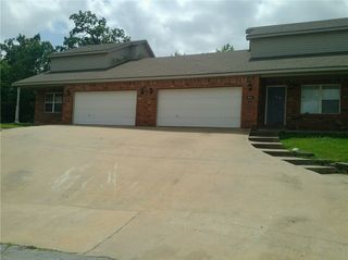261 Graystone Circle, Centerton, AR 72719