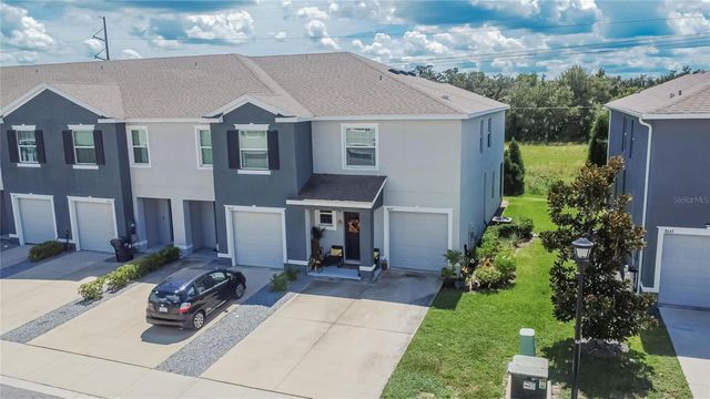 8647 FALLING BLUE PLACE, Riverview, FL 33578