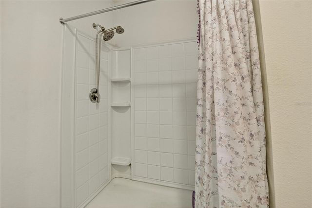 8647 FALLING BLUE PLACE, Riverview, FL 33578