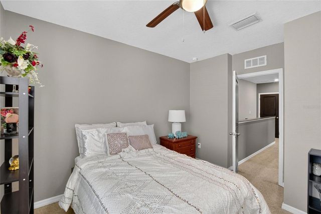 8647 FALLING BLUE PLACE, Riverview, FL 33578