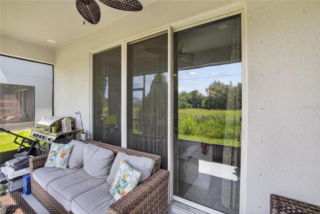 8647 FALLING BLUE PLACE, Riverview, FL 33578