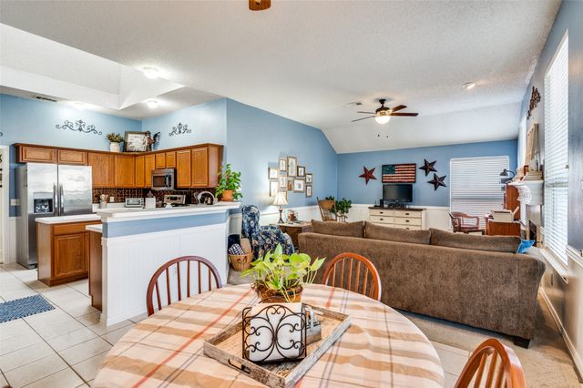 115 Dogwood Trail, Shady Shores, TX 76208