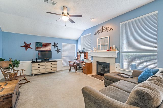 115 Dogwood Trail, Shady Shores, TX 76208