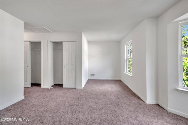 11 Esplanade Way, Bayville, NJ 08721