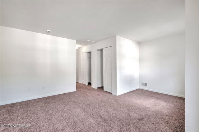 11 Esplanade Way, Bayville, NJ 08721