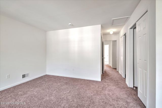 11 Esplanade Way, Bayville, NJ 08721