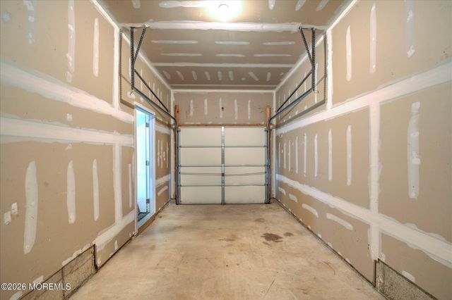 11 Esplanade Way, Bayville, NJ 08721