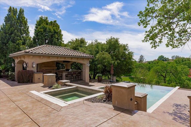 211 Rua Esperanza, Lincoln, CA 95648