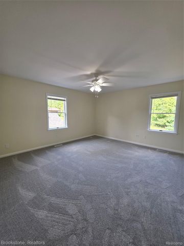 1210 Springborrow Drive, Flint Charter Township, MI 48532