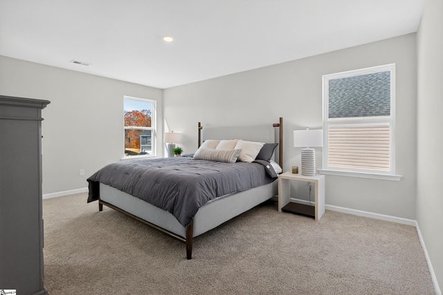 12 Torwood Street, Fountain Inn, SC 29644