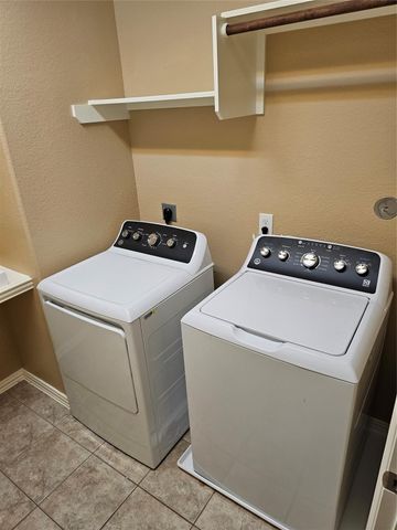 17410 Sandalisle Lane, Richmond, TX 77407