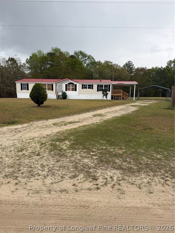 55 Academy Way, Tar Heel, NC 28392