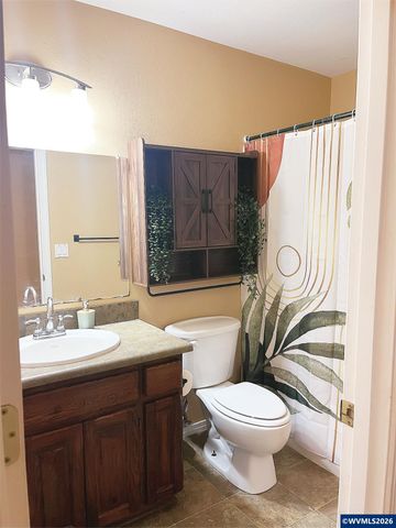 1023 Limelight Av NW, Salem, OR 97304