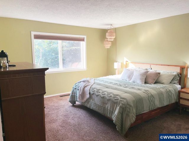 1023 Limelight Av NW, Salem, OR 97304