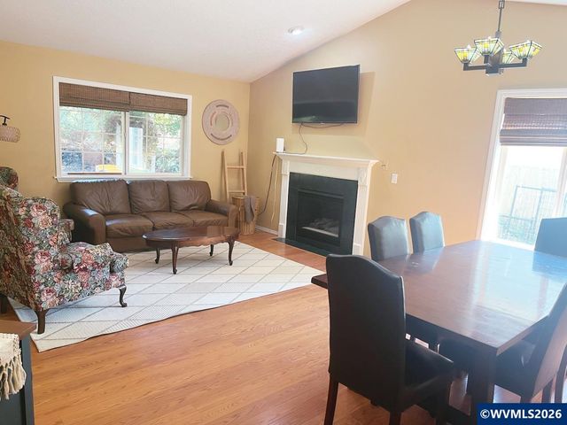 1023 Limelight Av NW, Salem, OR 97304