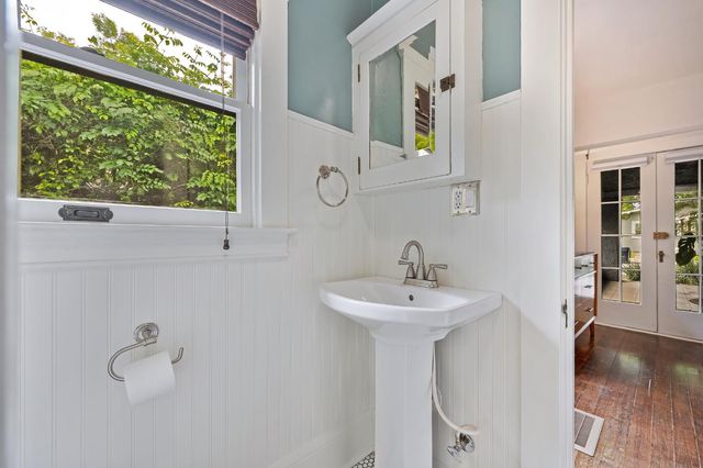 2027 Sloat Way, Sacramento, CA 95818