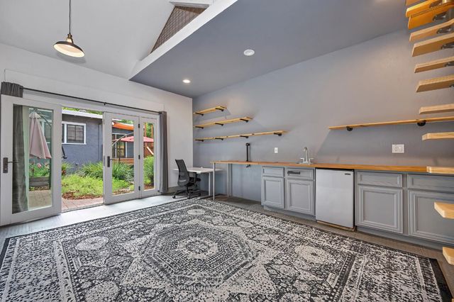 2027 Sloat Way, Sacramento, CA 95818