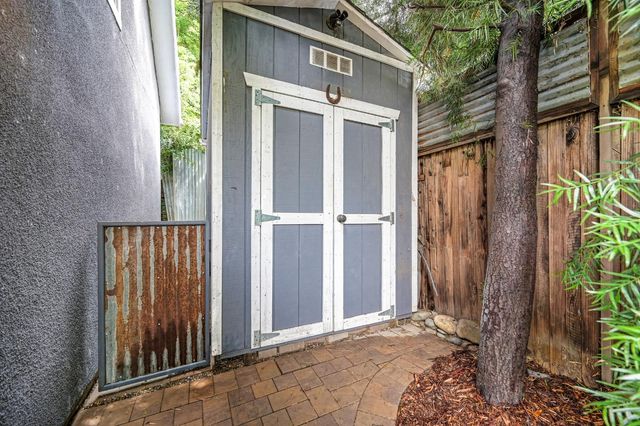 2027 Sloat Way, Sacramento, CA 95818