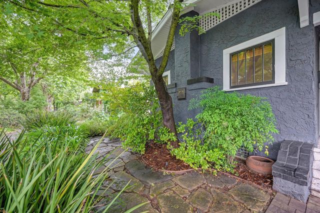 2027 Sloat Way, Sacramento, CA 95818