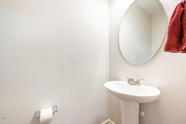 107 Deena Court, Mebane, NC 27302