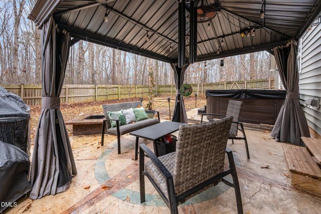 107 Deena Court, Mebane, NC 27302