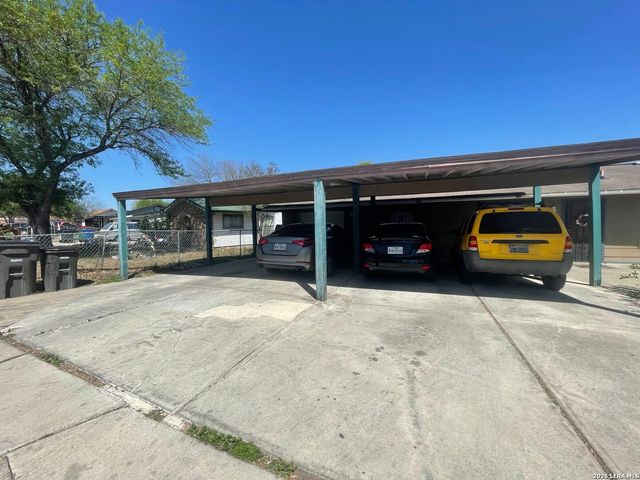 4830 Castle Bridge, San Antonio, TX 78218