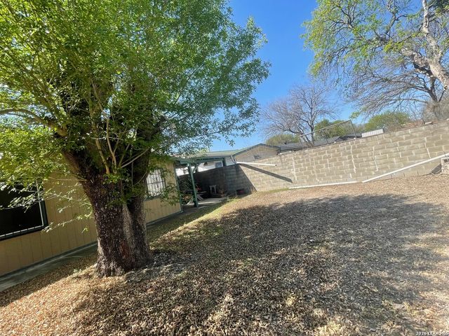 4830 Castle Bridge, San Antonio, TX 78218
