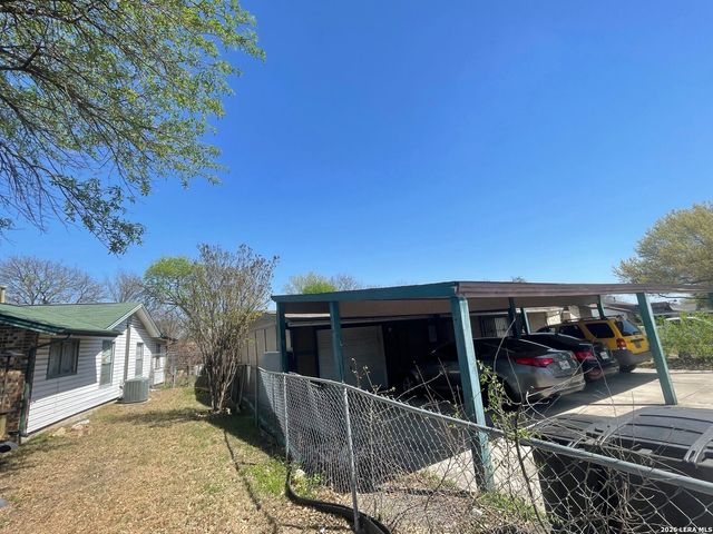 4830 Castle Bridge, San Antonio, TX 78218