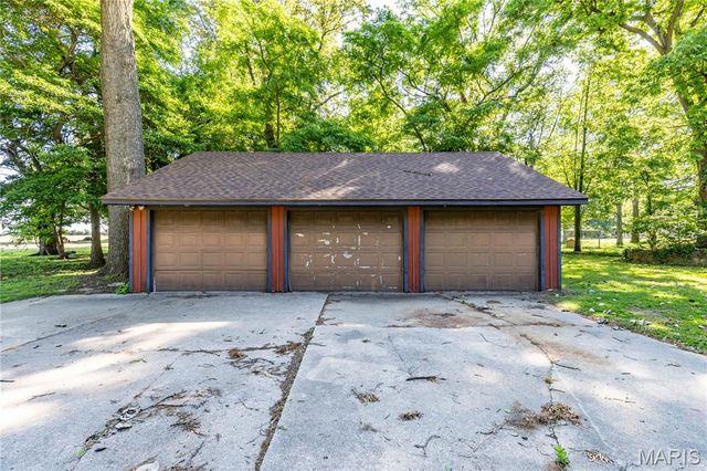 22 Greenbriar Drive, New Madrid, MO 63869