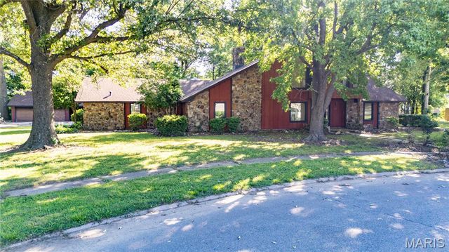 22 Greenbriar Drive, New Madrid, MO 63869