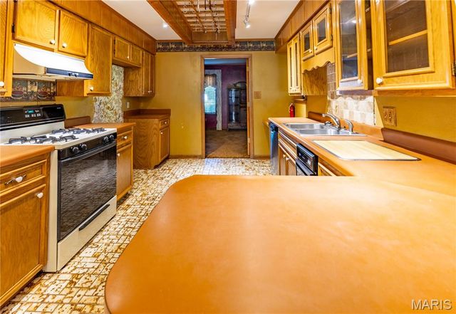 22 Greenbriar Drive, New Madrid, MO 63869