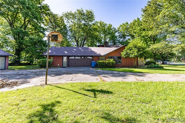 22 Greenbriar Drive, New Madrid, MO 63869