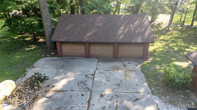 22 Greenbriar Drive, New Madrid, MO 63869