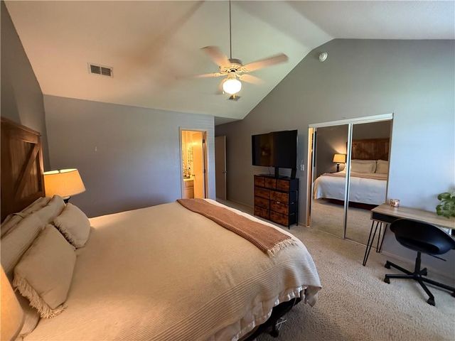 5613 NW Moonlight Meadow Court, Lee's Summit, MO 64064