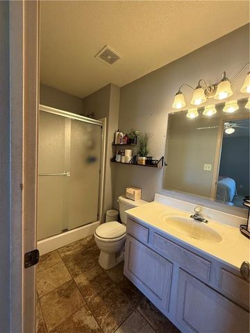 5613 NW Moonlight Meadow Court, Lee's Summit, MO 64064
