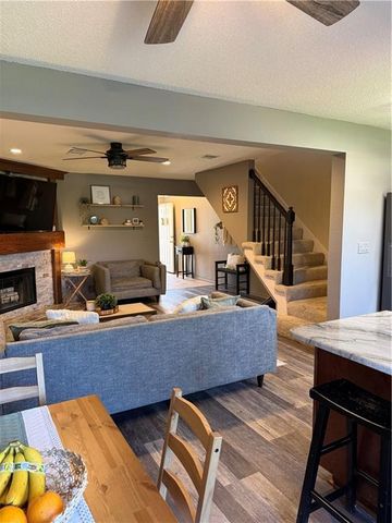 5613 NW Moonlight Meadow Court, Lee's Summit, MO 64064