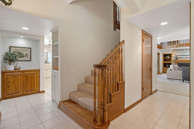 676 Sol Road, Visalia, CA 93292