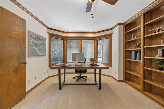 676 Sol Road, Visalia, CA 93292