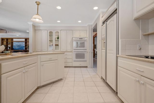 676 Sol Road, Visalia, CA 93292