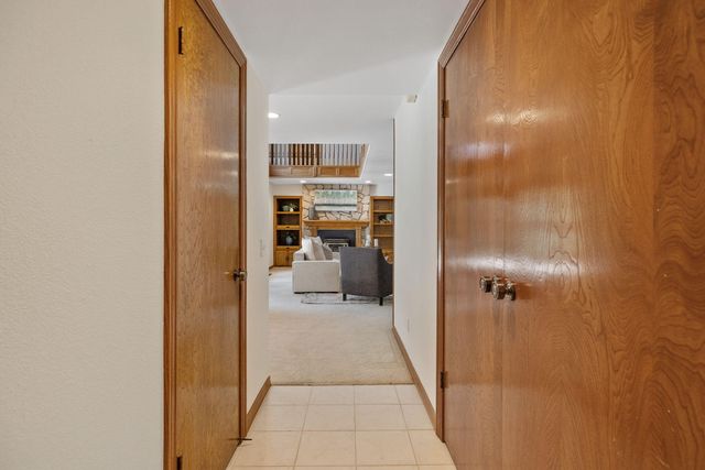 676 Sol Road, Visalia, CA 93292