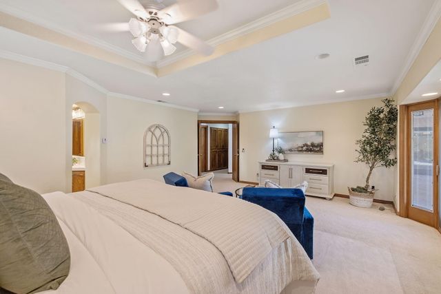 676 Sol Road, Visalia, CA 93292