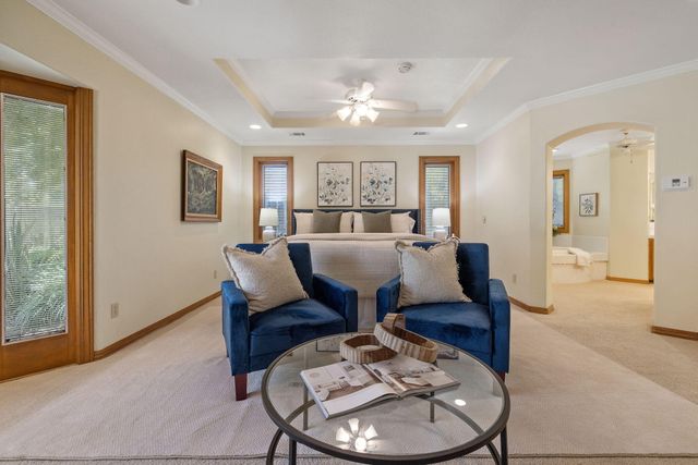 676 Sol Road, Visalia, CA 93292