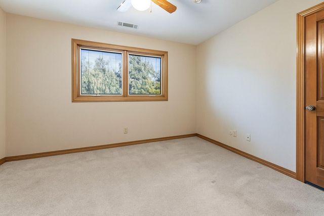 676 Sol Road, Visalia, CA 93292