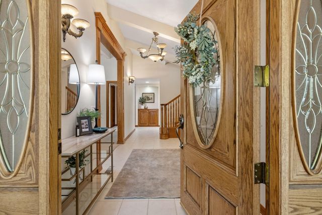 676 Sol Road, Visalia, CA 93292