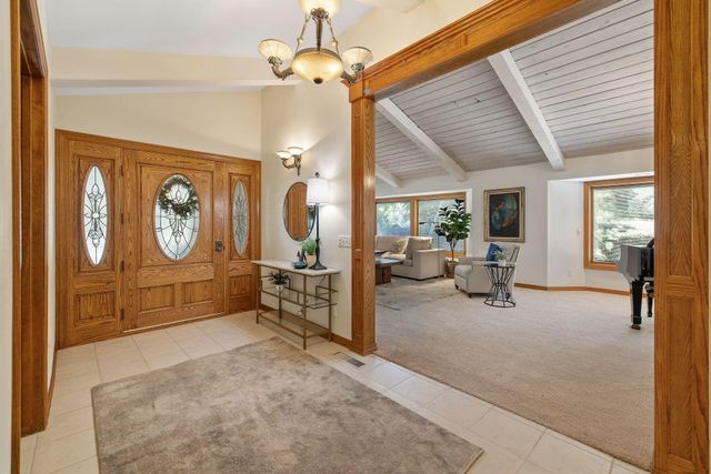 676 Sol Road, Visalia, CA 93292