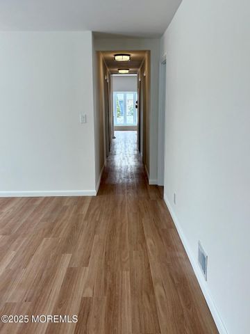 42 Boulevard E, Keyport, NJ 07735